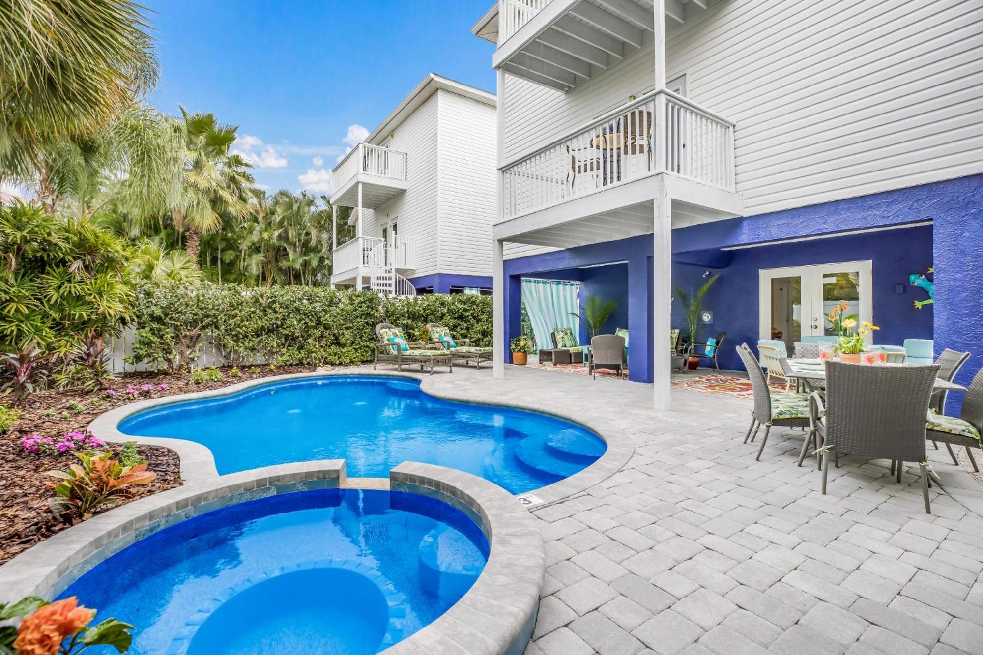 Sand Dollar Holmes Beach Exterior photo